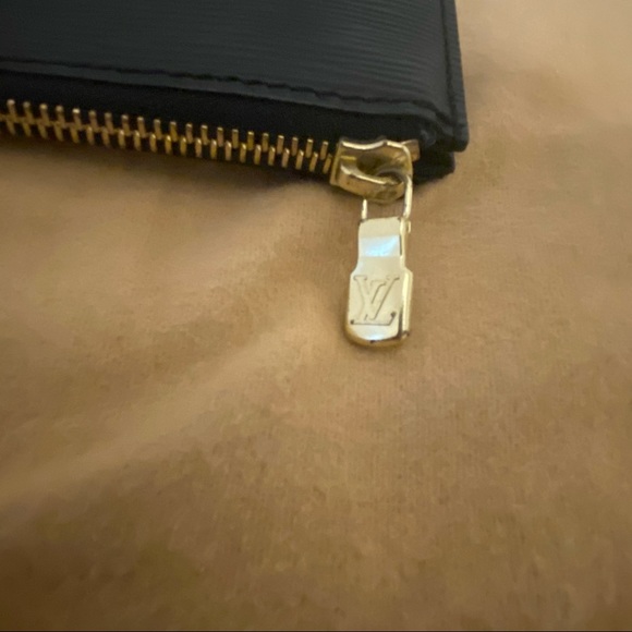 Louis Vuitton Noir Epi Poche Documents Briefcase. Never used! - Picture 8 of 10